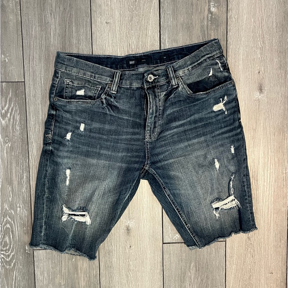 BKE JAKE Blue Jean Shorts Distressed Raw Hem